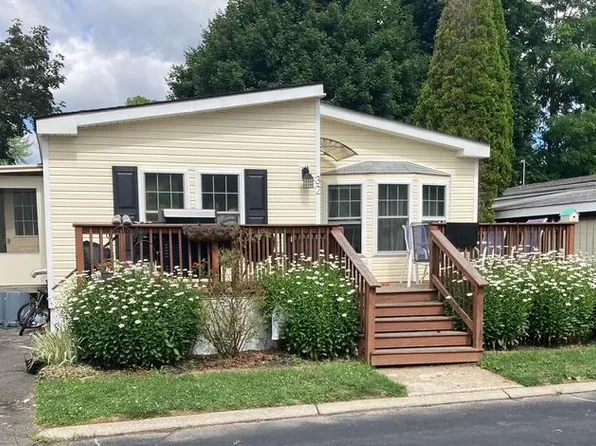 32 Manor Drive, Washingtonville, NY 10992