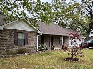 108 Adams St N, Mena, AR 71953