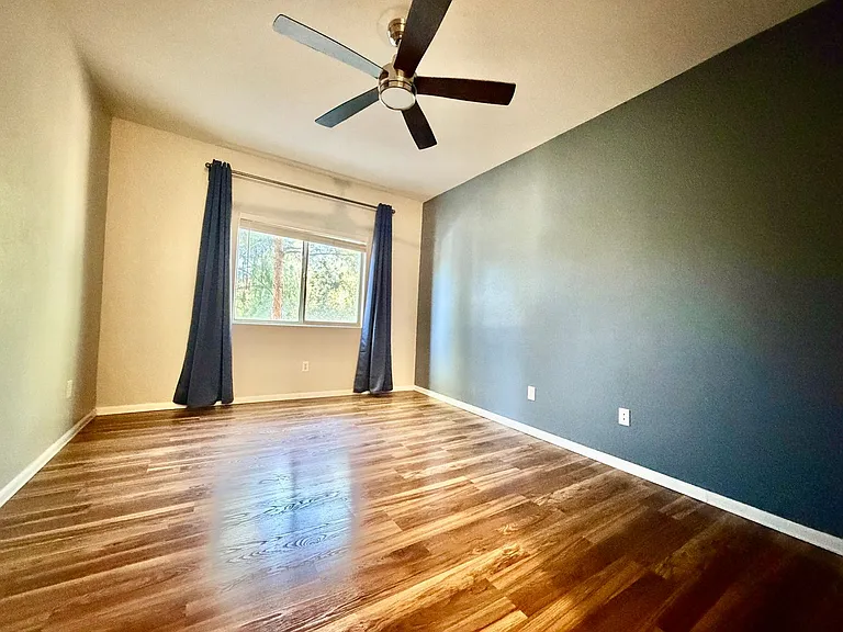 5650 E Sahara Ave #2024 — Photo 18