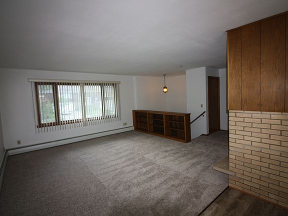 4th image of 3015-3017 Todd Dr #3015