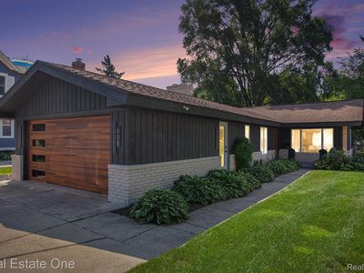 608 Parkdale Ave, Rochester, MI, 48307
