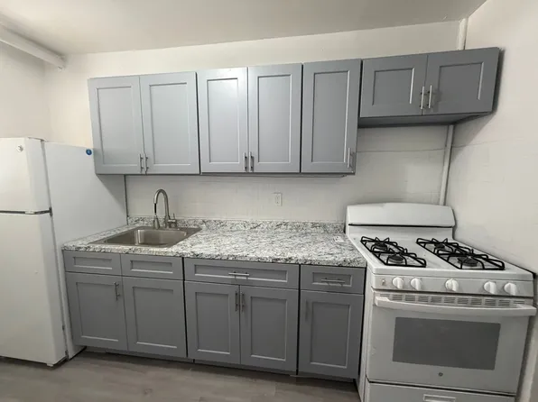 240 E 175th St, Bronx, NY