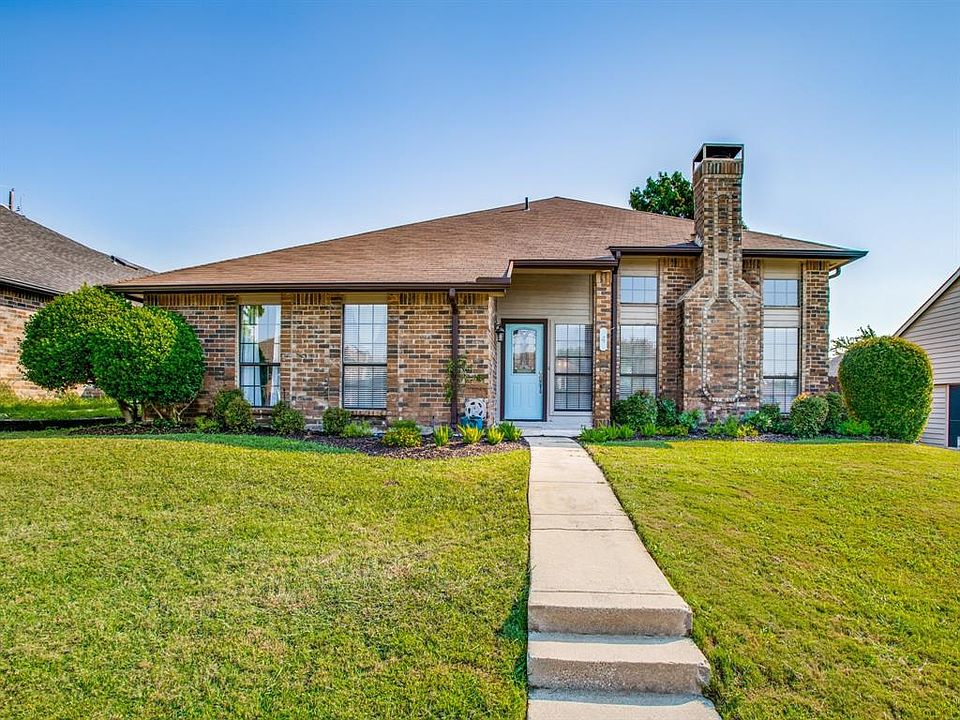 1st image of 4 Kean Cir