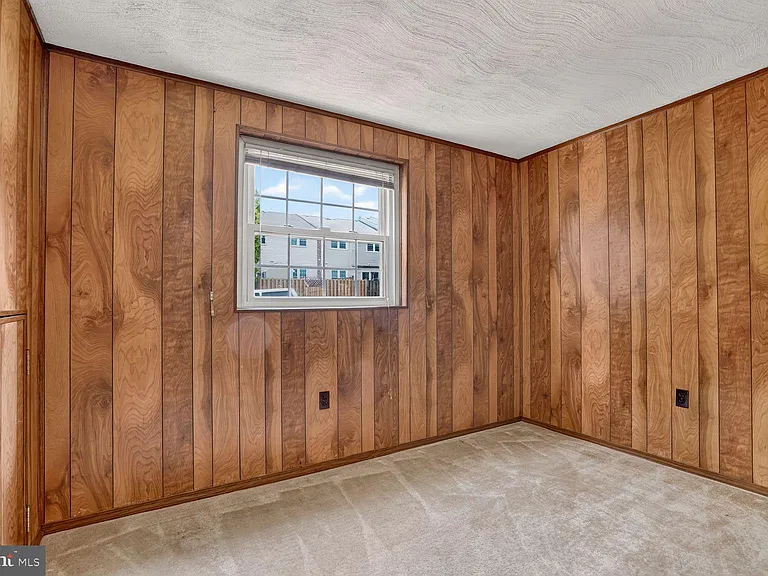 9457 Jenerio Ct — Photo 19
