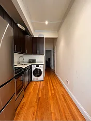 Rented by Kahen Properties