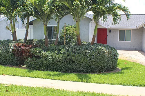 1317 SW 82nd Ave Photo 1