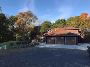18 Camelot, Marlboro, NY 12542