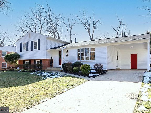 3rd image of 4422 Rockcrest Dr