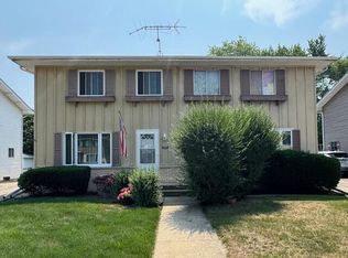 1519 87th Pl, Kenosha, WI 53143