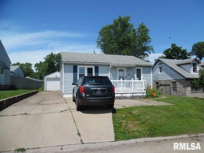 1444 Prospect Ave, Clinton, IA, 52732