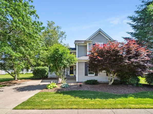 5501 Stone Run Dr, Fairview, PA 16415