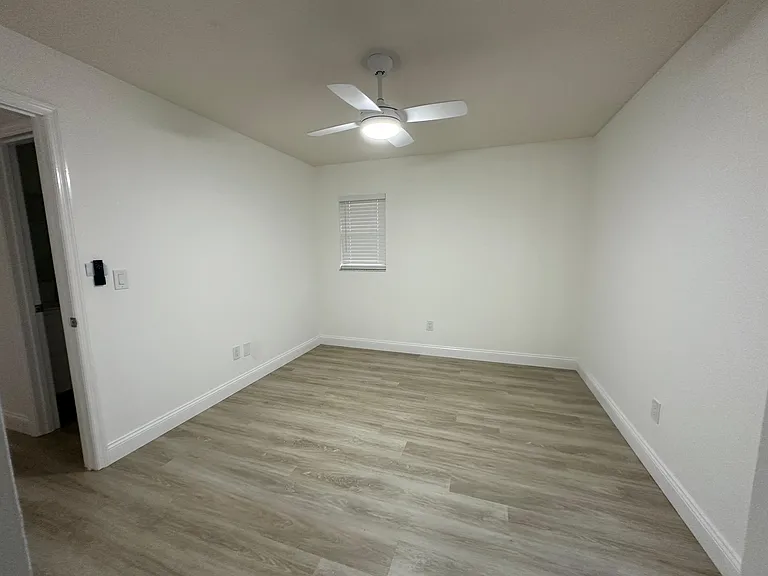 1750 W Datura Ln — Photo 16