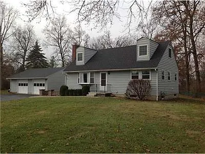 397 Troy Rd photo 1