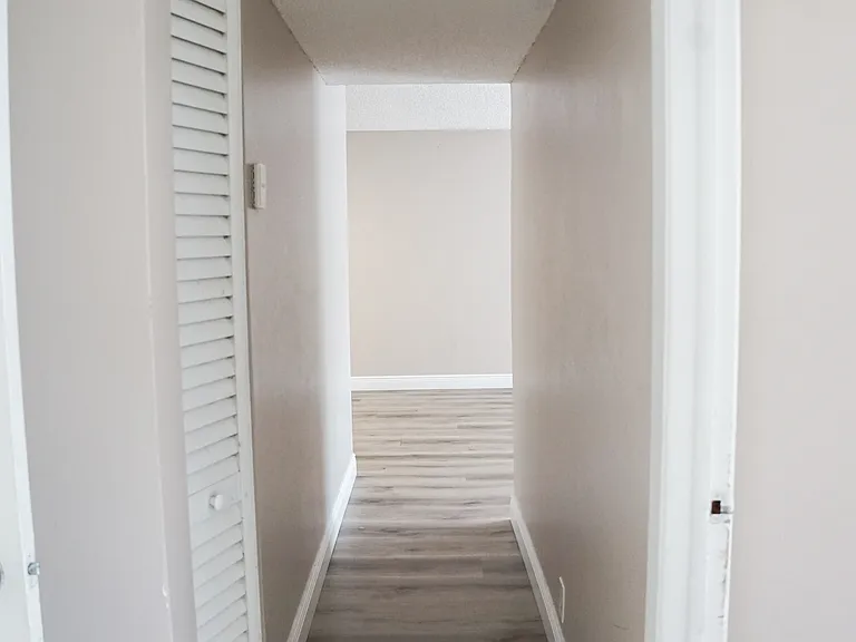 4280 Woodside Dr #12 — Photo 21