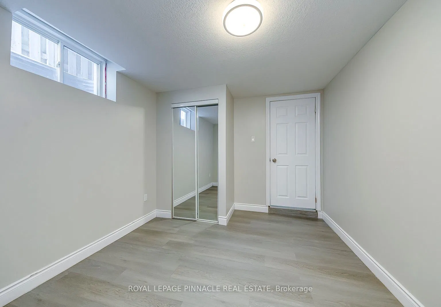 2 bed, $1,380 — Photo 4