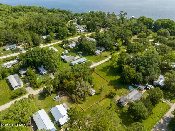 119 SMITH Lane, Crescent City, FL 32112