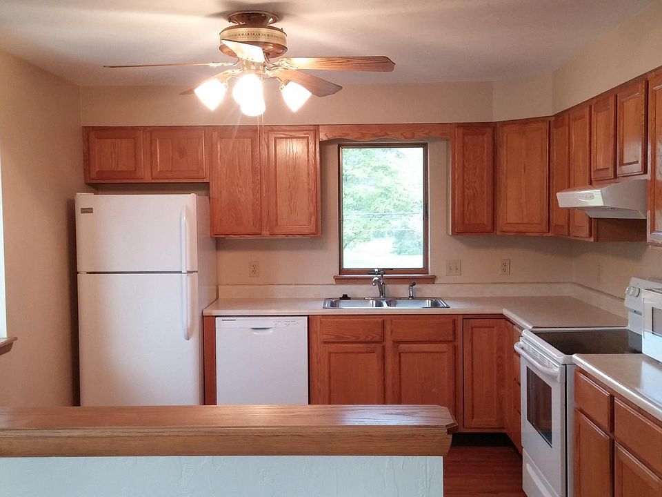 Open kitchen with lots of light!