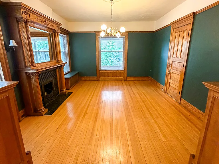 1302 N Williams St — Photo 15