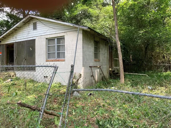 506 13th Ave E, Havana, FL 32333