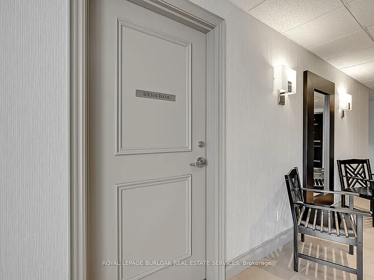 1477 Lakeshore Rd #704 — Photo 27