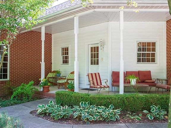 3rd image of 2130 Oak Haven Ct