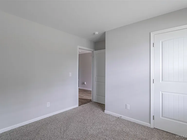 7621 Shaddix St — Photo 7