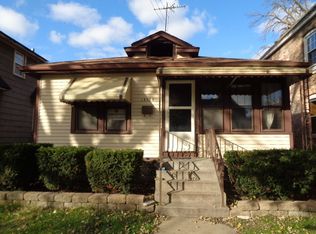 13434 Ann St, Blue Island, IL 60406