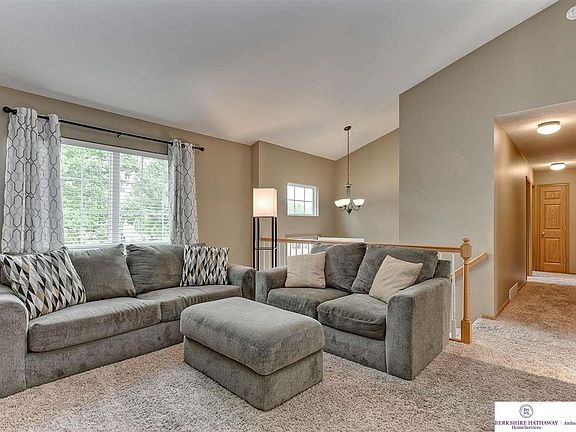 5th image of 5927 S 186th Ave