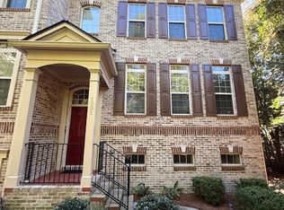 1001 E Paces Ln NE, Atlanta, GA 30326