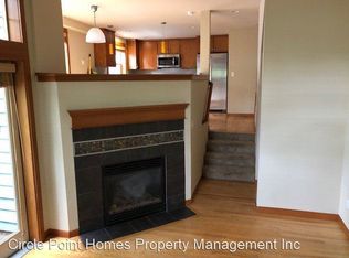 5008 11th Ave NE, Seattle, WA 98105