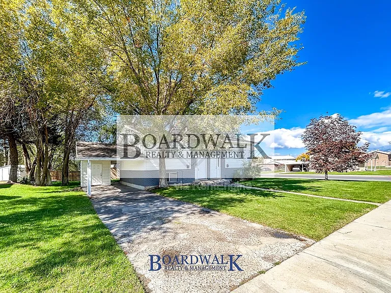 661 N 980 W — Photo 22