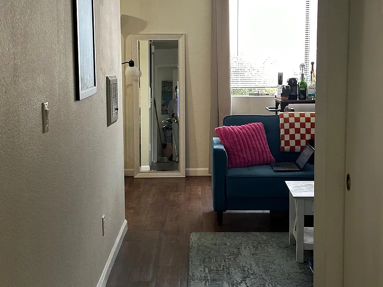 2240 Garnet Ave #1 — Photo 22