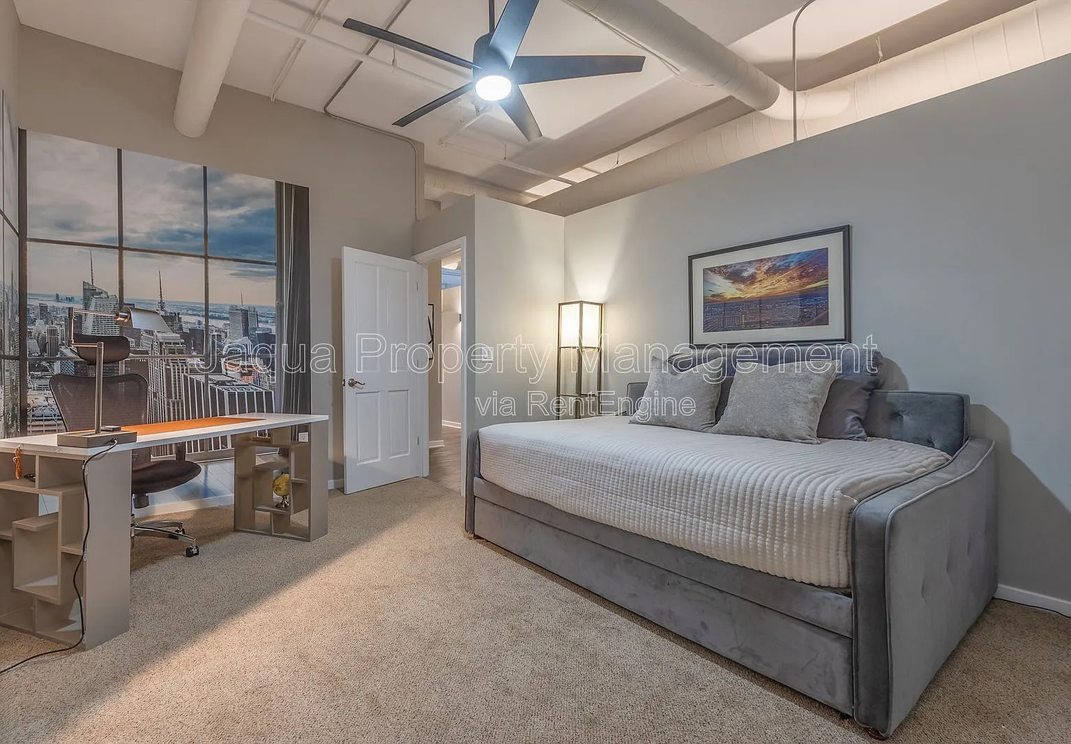 2 bed, 2.0 bath, 1896 sqft, $3,600 — Photo 3