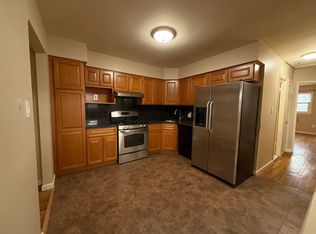 1122 Throggmorton Ave FLOOR 2, Bronx, NY 10465