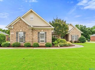 125 Bentridge Dr, Meridianville, AL 35759