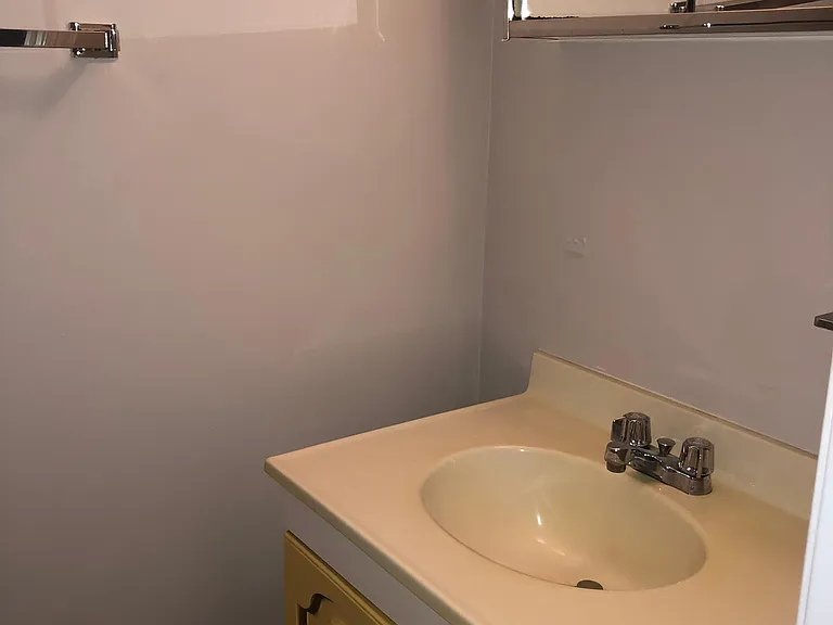 full bath on main floor
