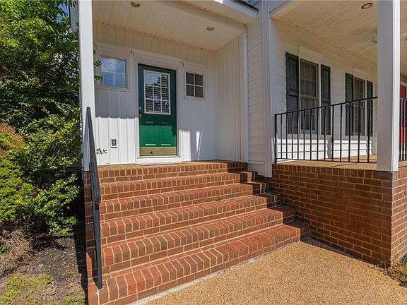 3rd image of 11200 Sterling Cove Dr