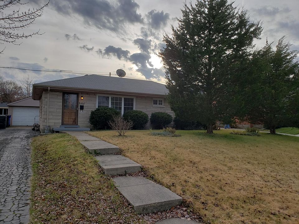 254 E Lowry Ln, Lexington, KY 40503 Zillow
