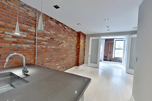 Rented by Centennial Properties NY | media 3