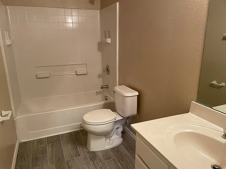 2328 Gabriel Dr — Photo 13
