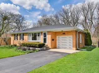 244 Linden St, Glen Ellyn, IL