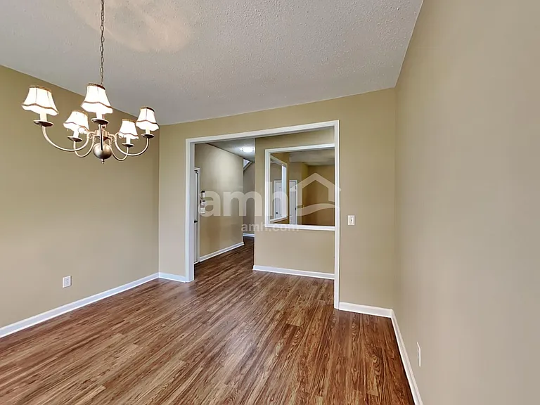 3083 Newtons Crest Cir — Photo 5