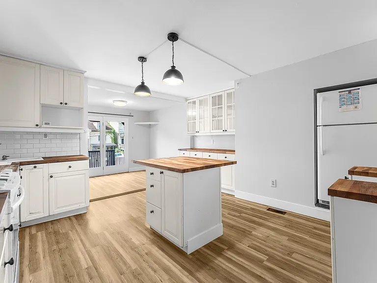 2816 Patterson St S — Photo 15