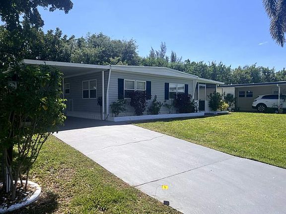2nd image of 8946 Princess Donna Ct E #36