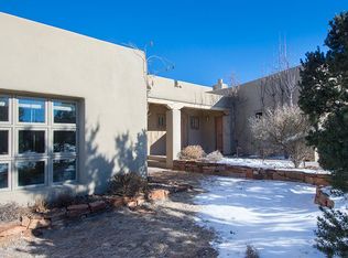 9 Rabbitbrush, Santa Fe, NM 87506