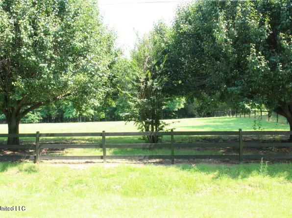Parrot Ln Lot 1, Byhalia, MS 38611