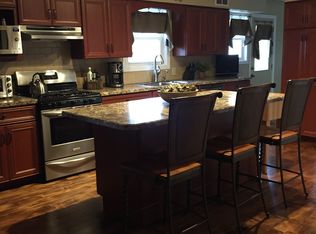 50 Jamestown Ct, Youngstown, OH 44515