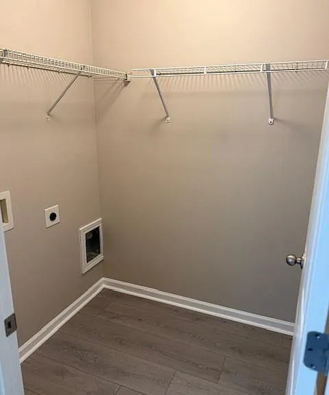 2718 Beynon Ln — Photo 15