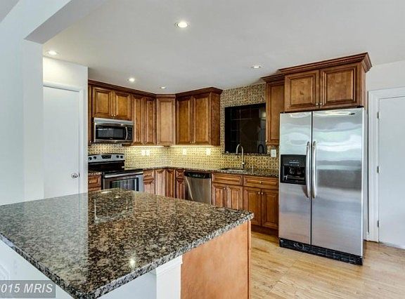 4th image of 6100 Knollwood Dr
