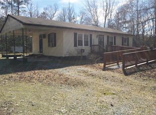 4912 Fletcher Rd, Gloucester, VA 23061